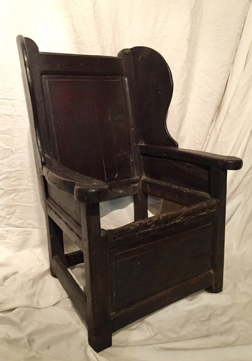 17th Armchair