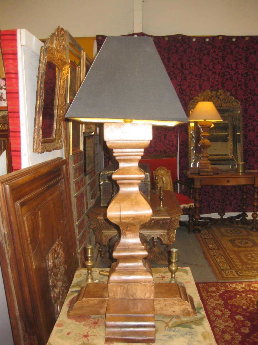 Pair Of Louis XIV Baluster Lamps.-photo-2
