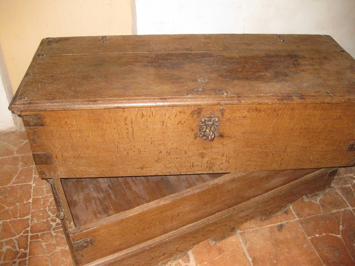 Travel Chest In Mesh Oak Late 16th Century Early 17th Century.-photo-4