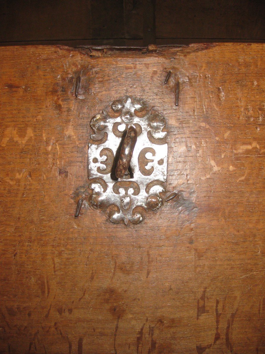 Travel Chest In Mesh Oak Late 16th Century Early 17th Century.-photo-4