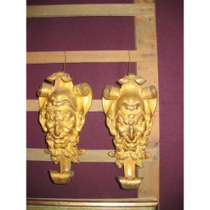 Pair Of Fauns In Gilt Bronze XIX ° Forming Pegs.