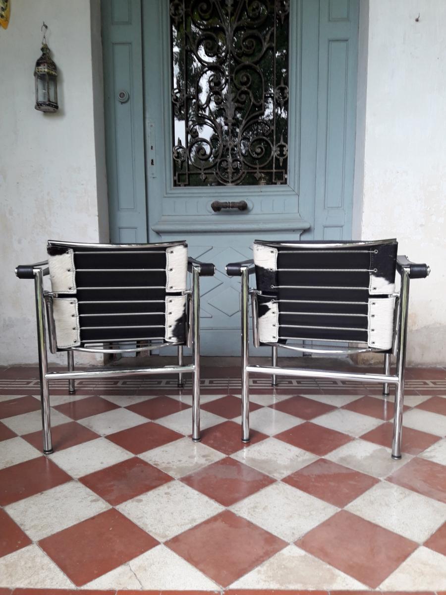 Pair Of Armchairs Lc1 - Le Corbusier-photo-2