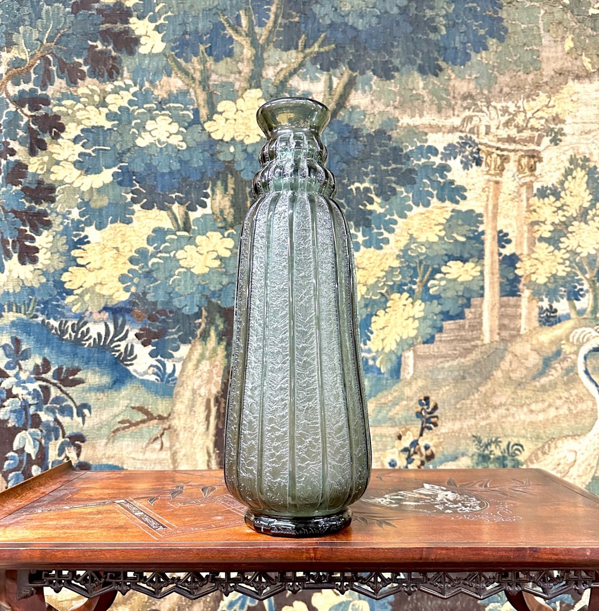 Daum Nancy - Large Baluster Vase In Acid-cleared Molded Glass, Art Deco Period-photo-2