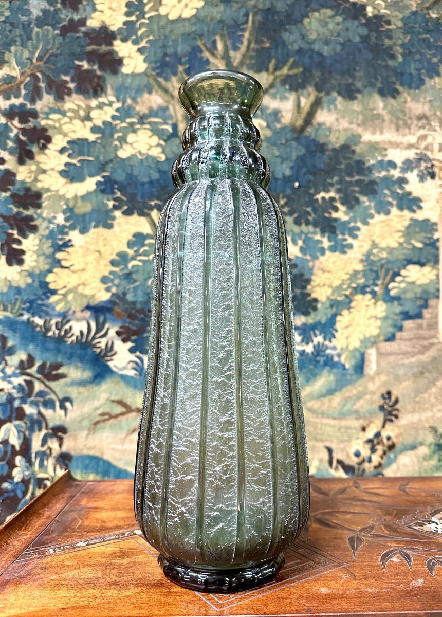 Daum Nancy - Large Baluster Vase In Acid-cleared Molded Glass, Art Deco Period-photo-3