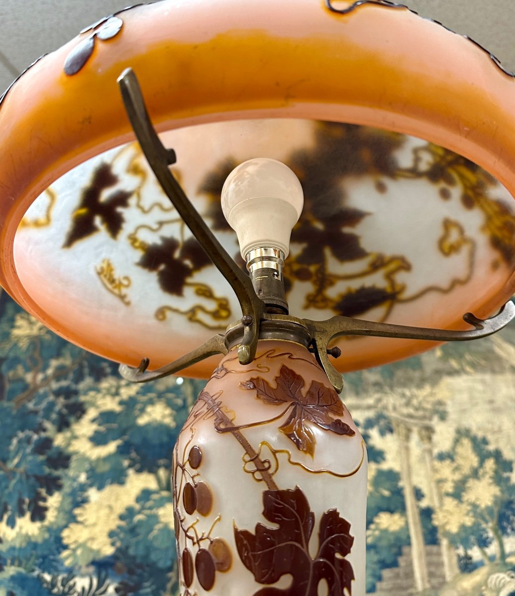 émile Gallé - Large Mushroom Lamp Decorated With Grapes And Vines, Art Nouveau Glass Paste-photo-7