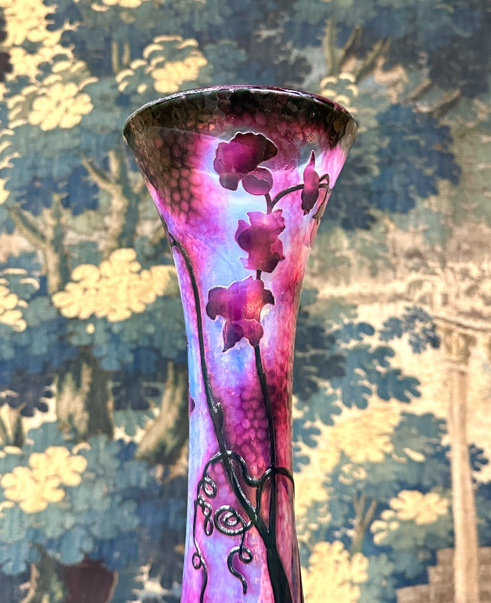 Daum Nancy - Rare Martelé De Forme Diabolo Aux Pois De Senteur. Pâte De Verre Art Nouveau  -photo-1