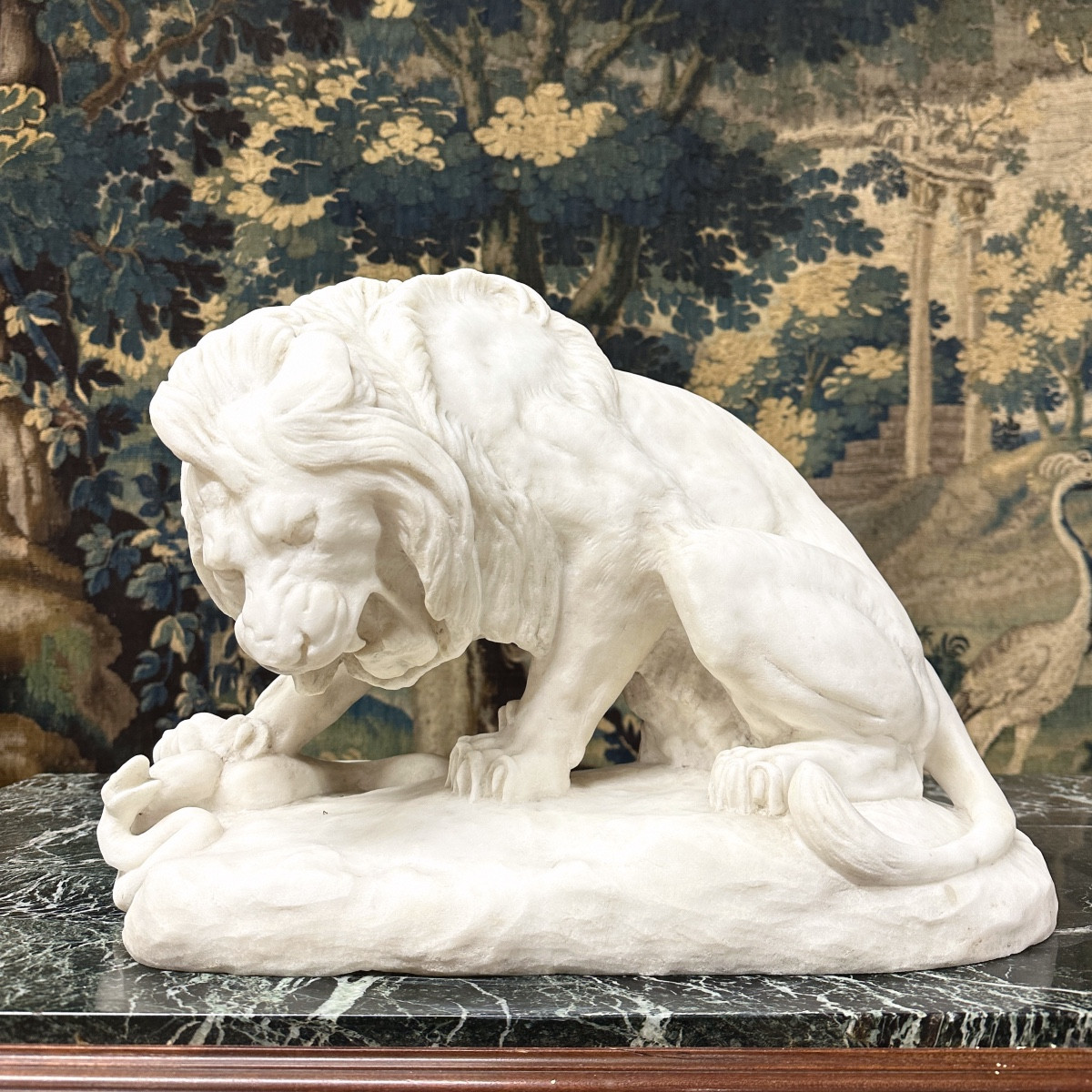 Antoine Louis Barye (after) - Lion With A Serpent. 19th Century White Marble Sculpture