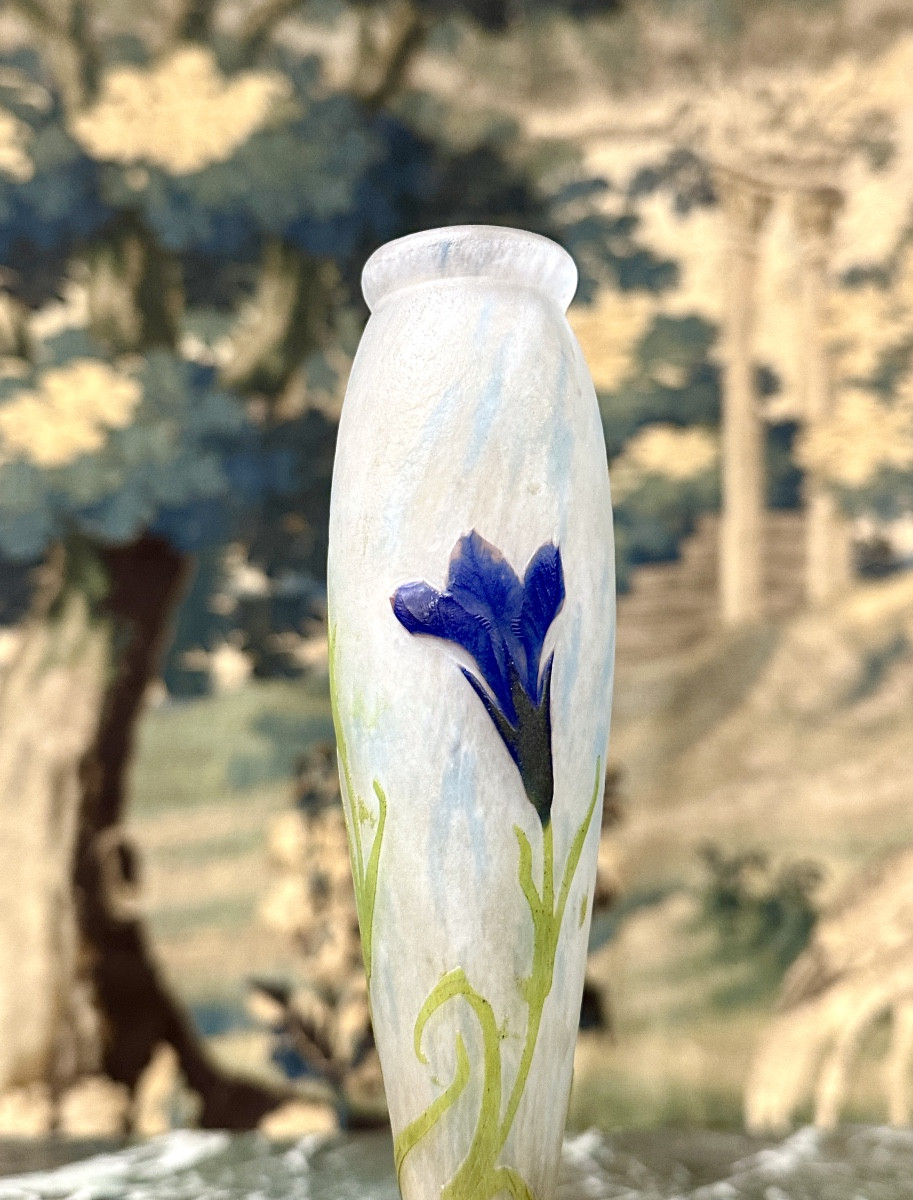 Daum Nancy - Rare Vase With Gentian Decoration In Flush-mounted Slabs. Art Nouveau-photo-2