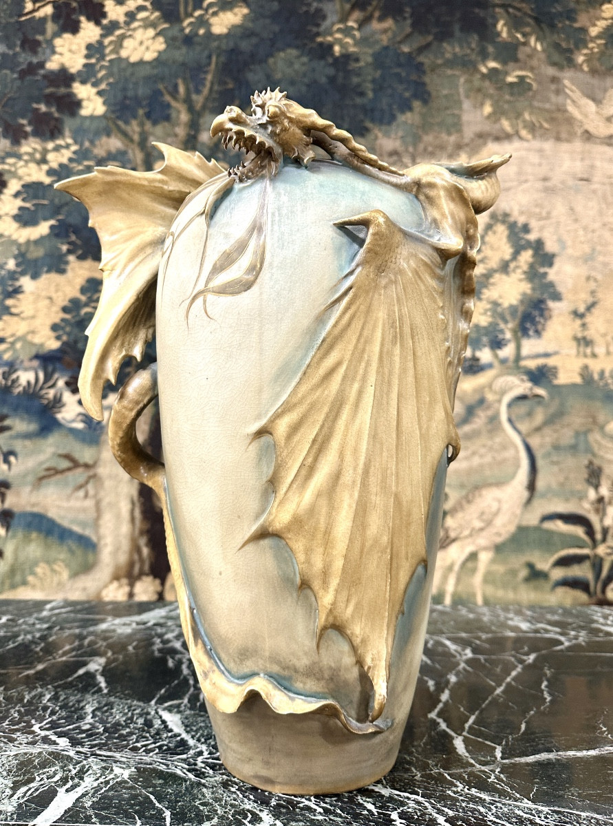 Eduard Stellmacher Pour Amphora, Rare paire de Vases En Céramique Aux Dragons. Art Nouveau-photo-7