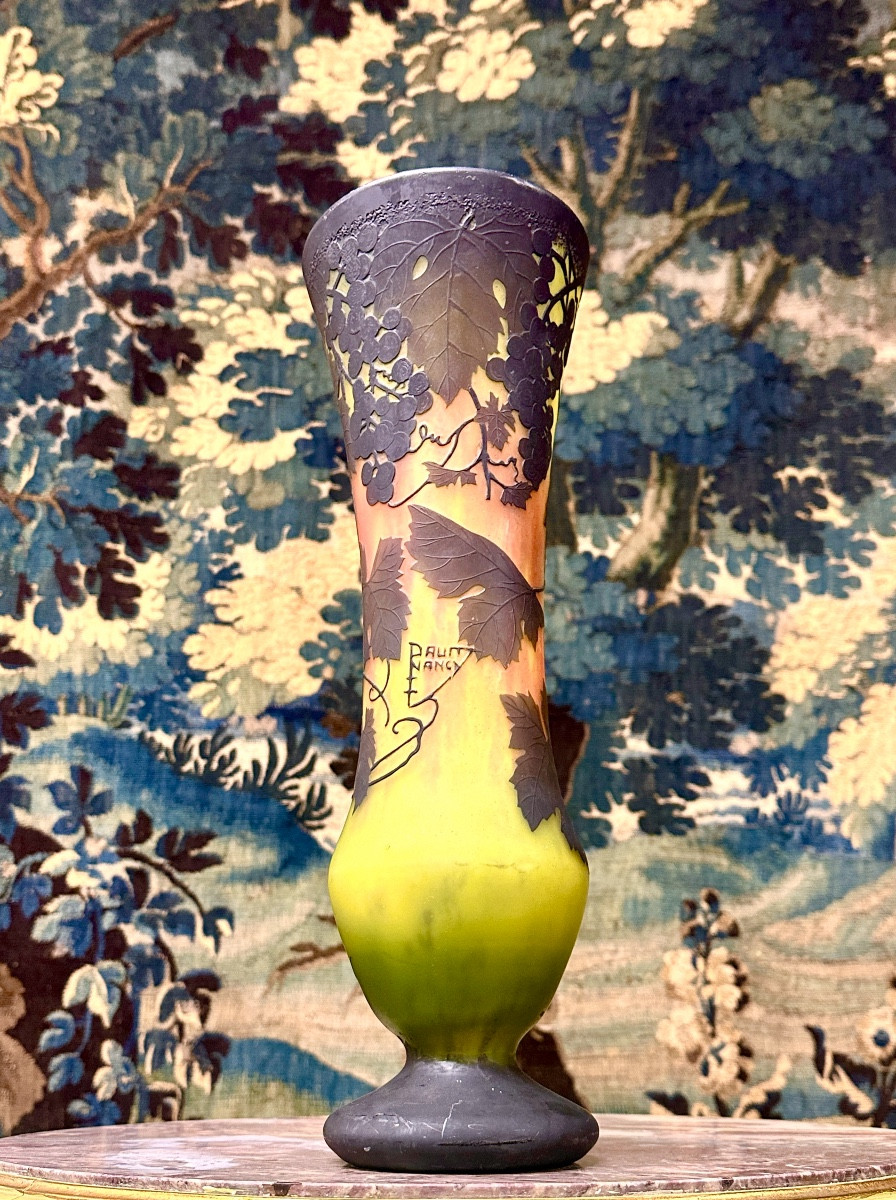Daum Nancy - Vase With Grape And Vine Decor In Multi-layer Glass. Art Nouveau Pate De Verre-photo-1