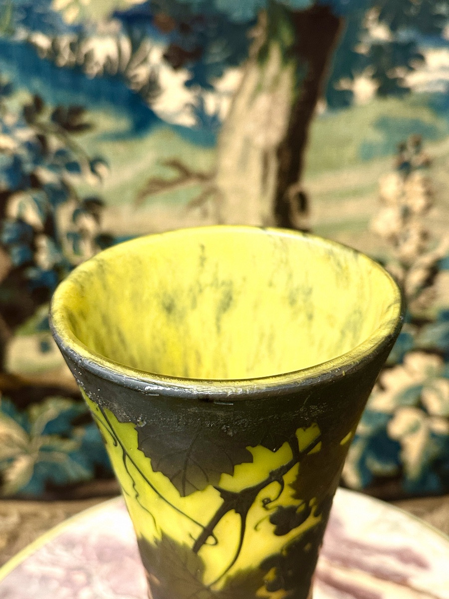 Daum Nancy - Vase With Grape And Vine Decor In Multi-layer Glass. Art Nouveau Pate De Verre-photo-4