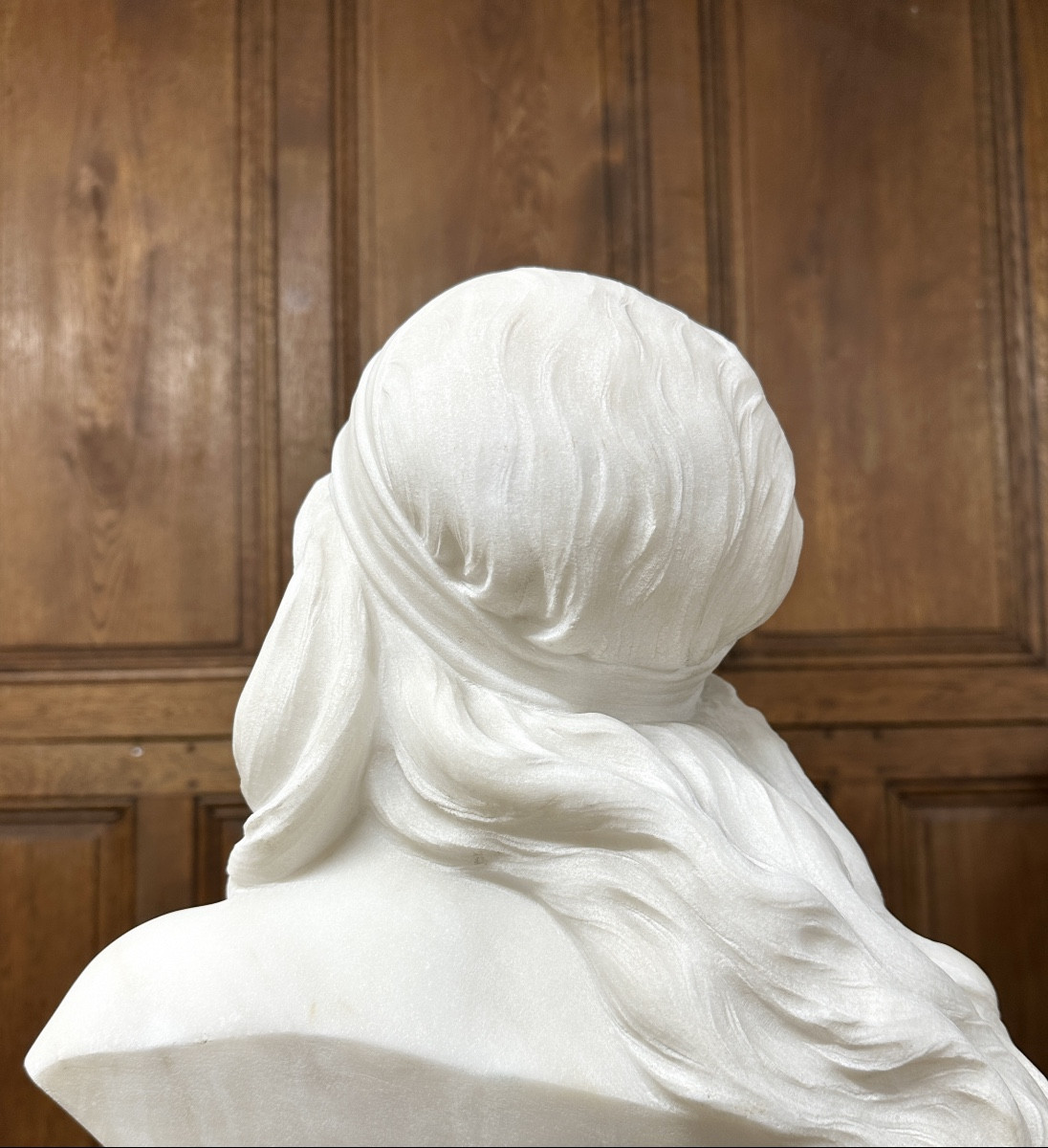 Adolfo Cipriani - Bust Of A Young Woman In White Carrara Marble, Art Nouveau-photo-1