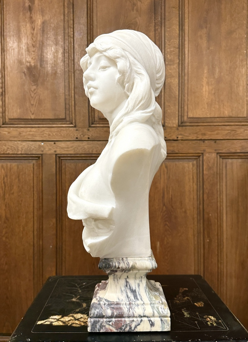 Adolfo Cipriani - Bust Of A Young Woman In White Carrara Marble, Art Nouveau-photo-3