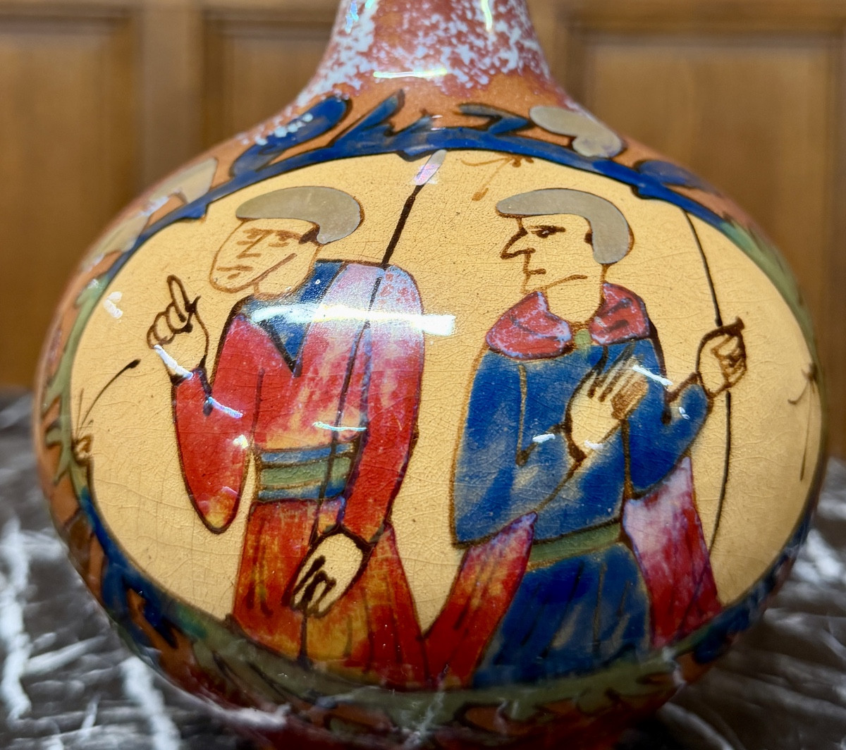 Louis Etienne Desmant - Vase en céramique  a décor de scènes de la tapisserie de Bayeux. XXème -photo-2