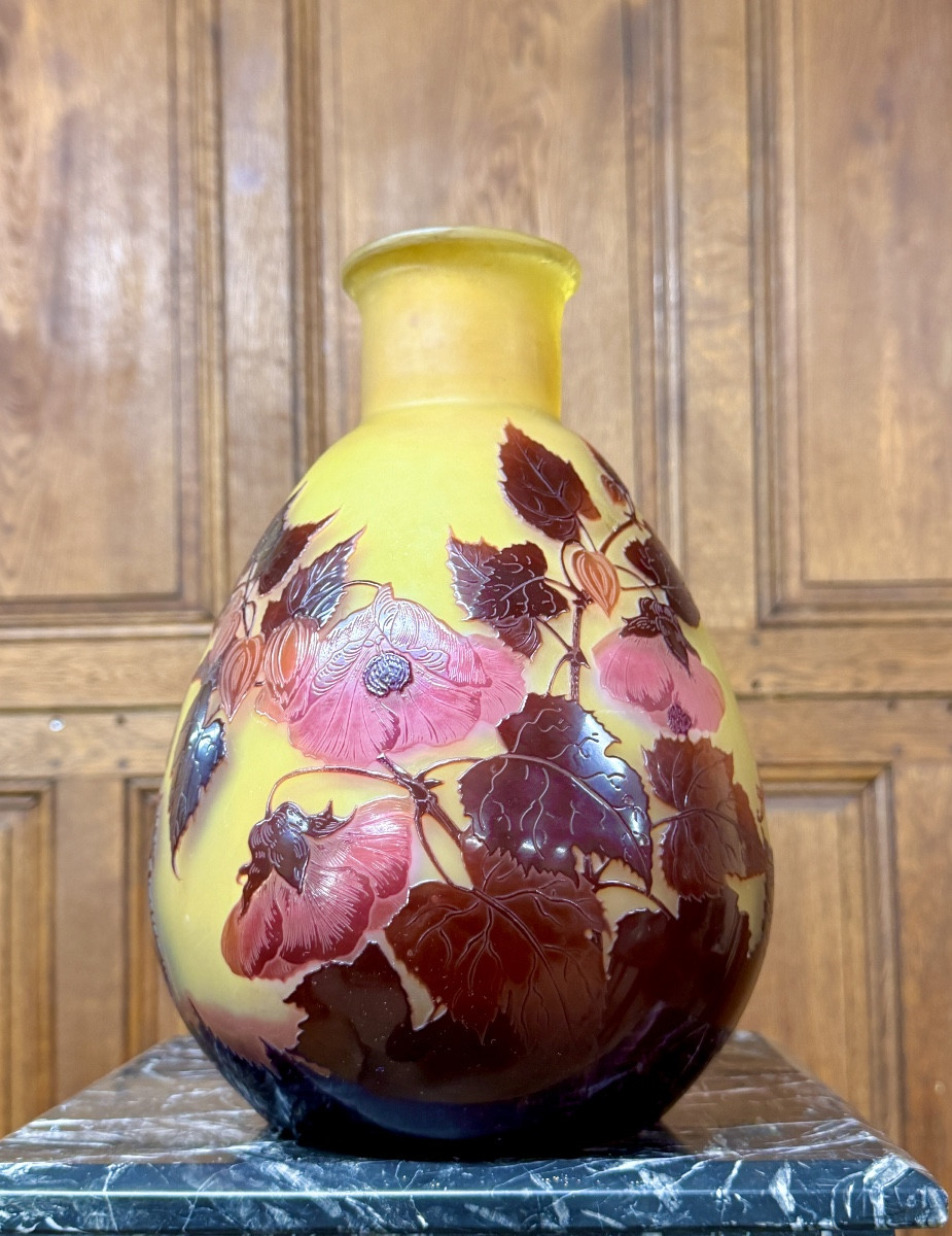 émile Gallé - Important Pear-shaped Vase Decorated With Abutilons, Art Nouveau