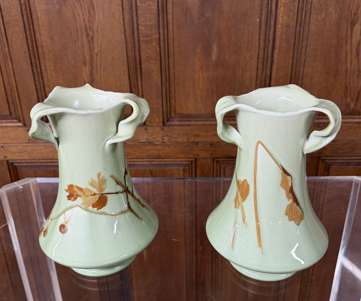 Clement Massier Golf Juan - Paire de vases en céramique à décor de feuilles. Art Nouveau -photo-2