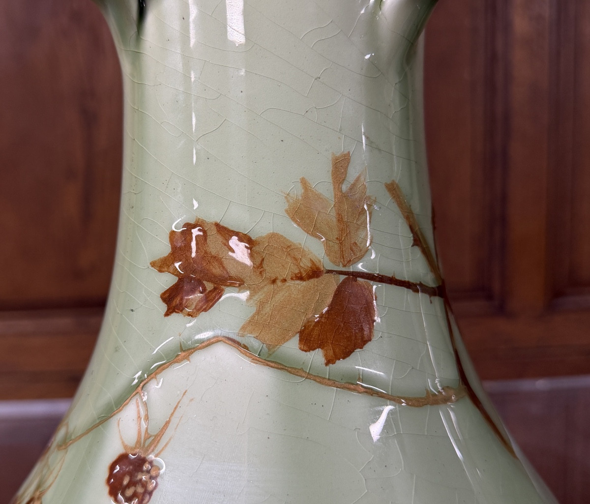 Clement Massier Golf Juan - Paire de vases en céramique à décor de feuilles. Art Nouveau -photo-3