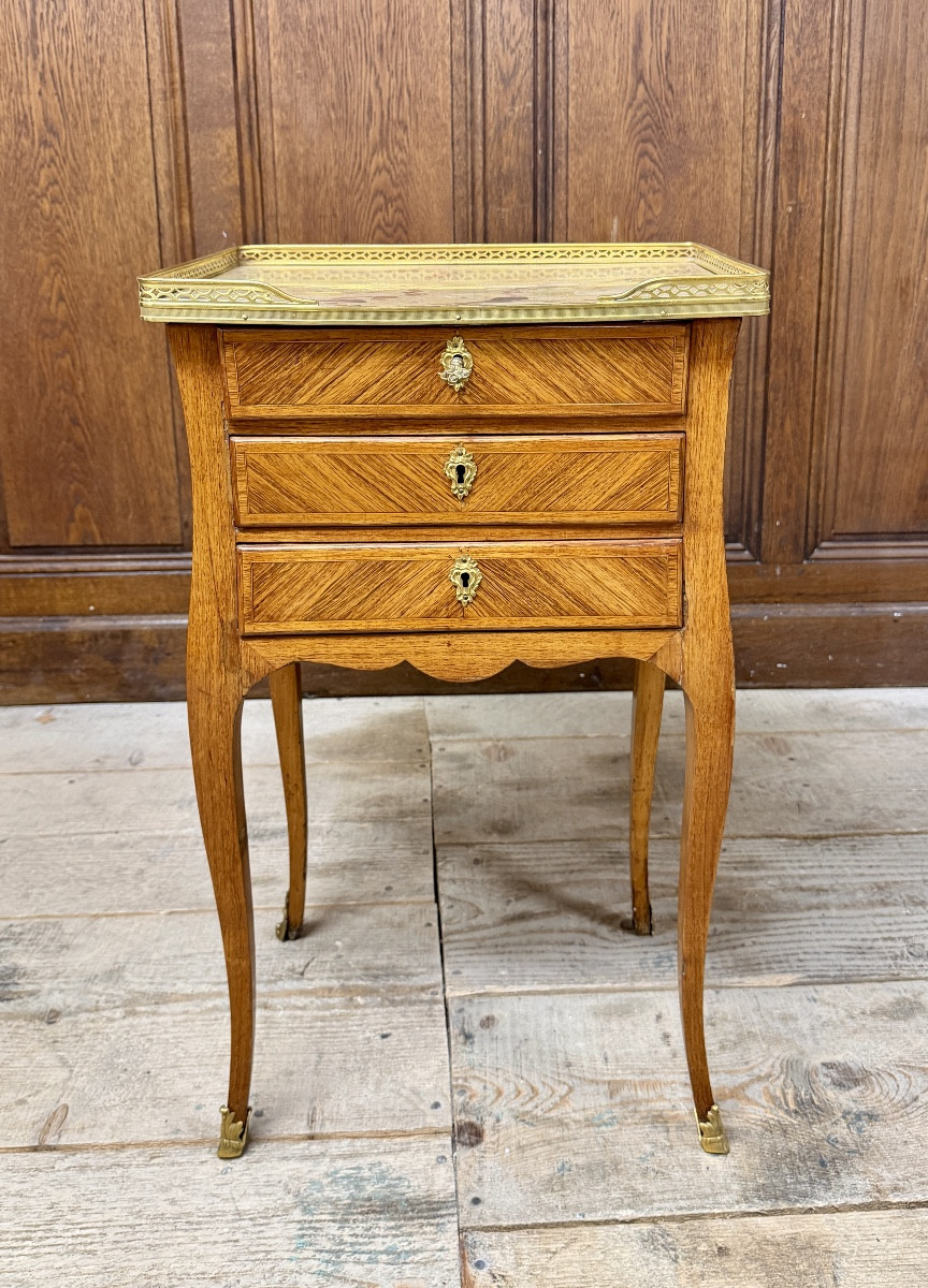 Table de salon ou chiffonnière en marqueterie d’époque Louis XV. XVIIIème siècle -photo-2