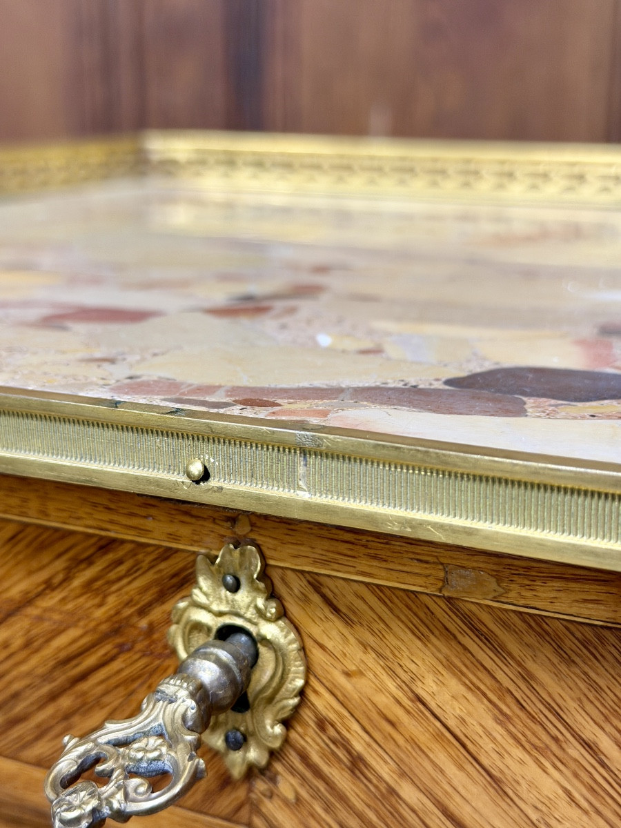 Table de salon ou chiffonnière en marqueterie d’époque Louis XV. XVIIIème siècle -photo-1