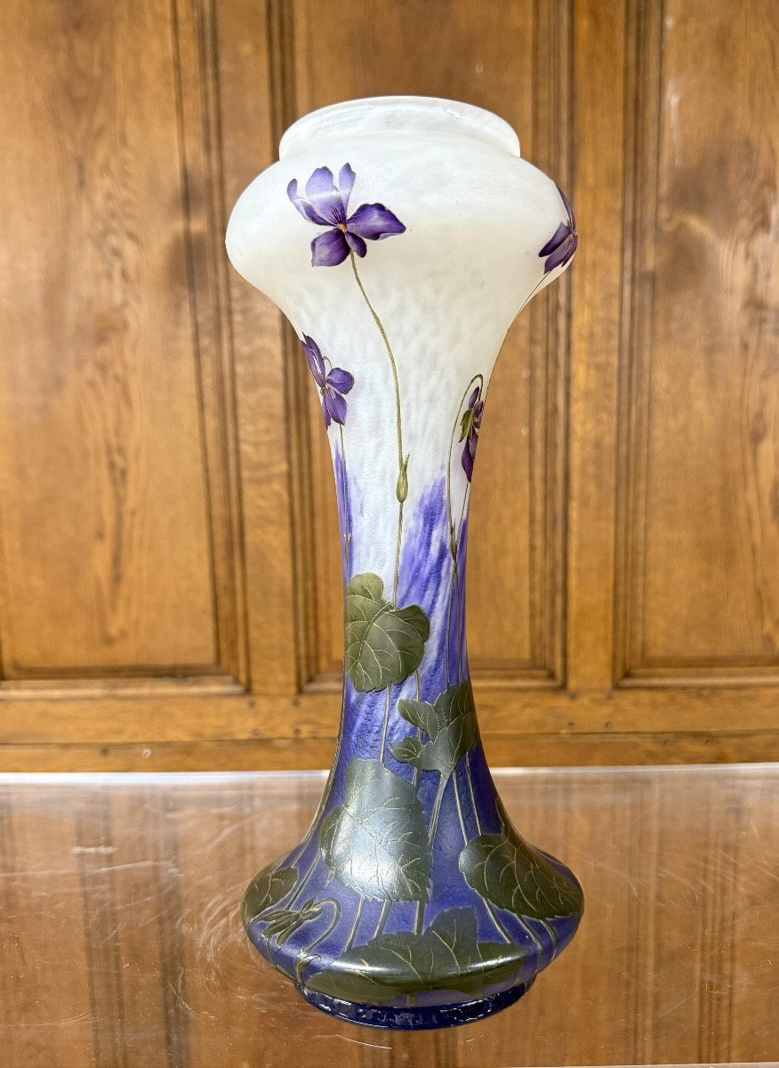 Daum Nancy - rare vase de forme diabolo aux violettes. Époque Art Nouveau-photo-3