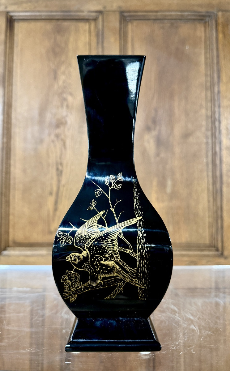 Baccarat - Black Japanese Glass Vase Decorated With Gilded Birds. Circa 1970-photo-2