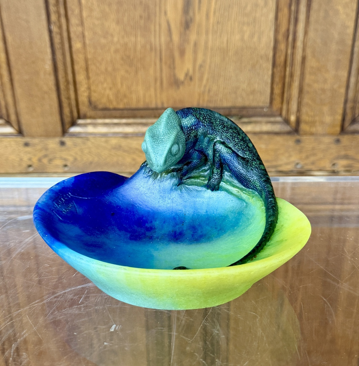 Amalric Walter - Vide poche au caméléon en pâte de verre. Époque Art Nouveau 