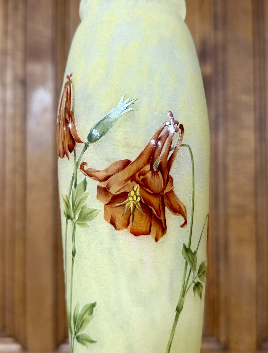 Daum Nancy - grand vase aux ancolies, époque Art Nouveau -photo-2