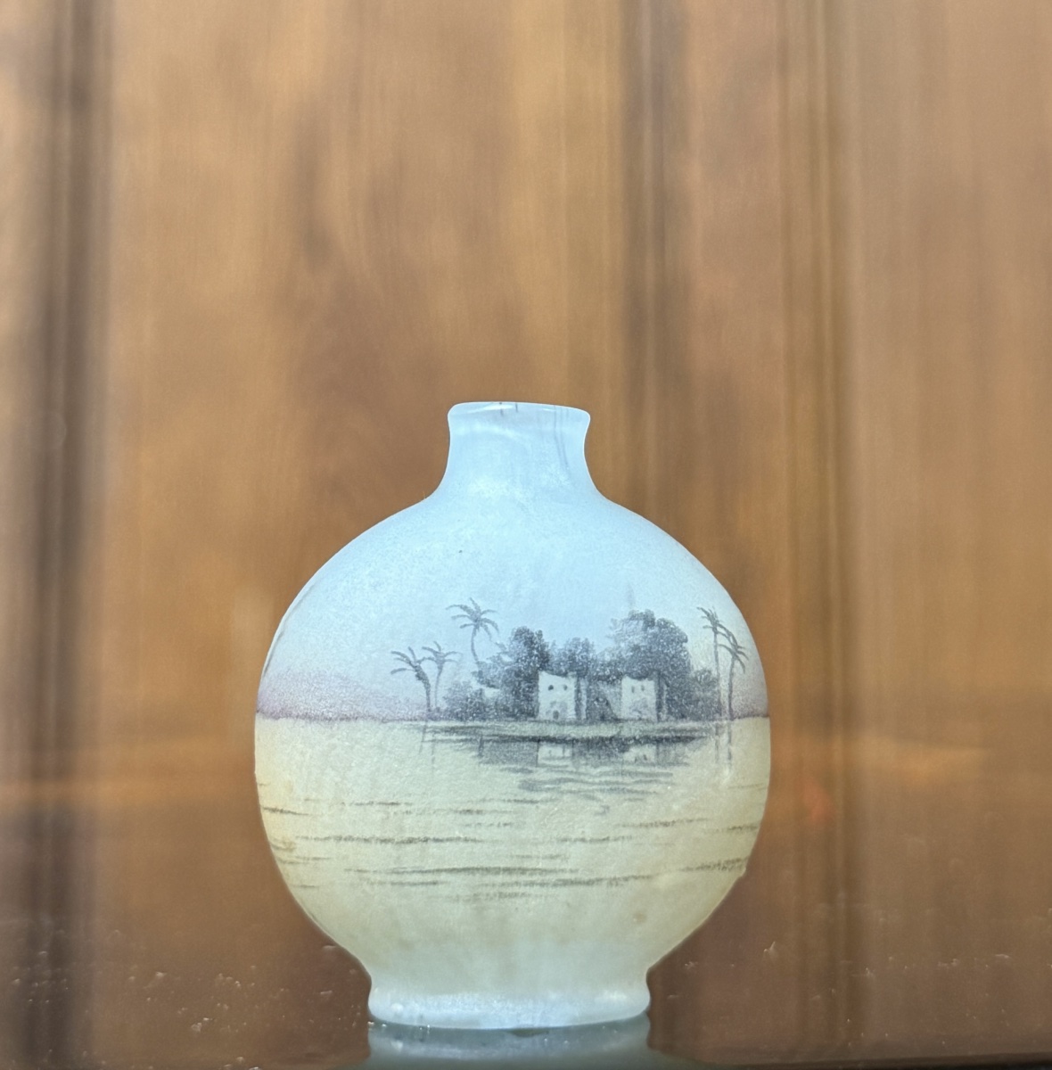 Daum Nancy - Miniature Gourd-shaped Vase With A Nile Berry Design. Art Nouveau Period -photo-4