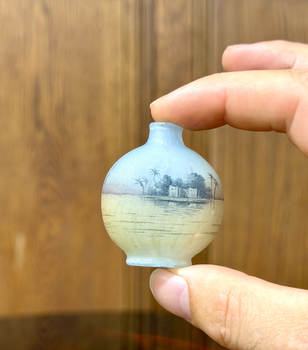 Daum Nancy - Miniature Gourd-shaped Vase With A Nile Berry Design. Art Nouveau Period -photo-4