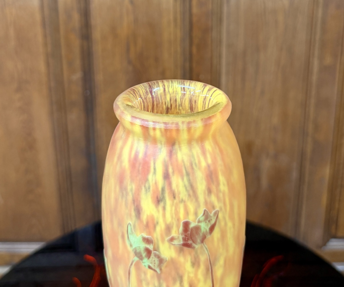 DAUM NANCY - IMPORTANT VASE À DÉCOR DE FEUILLES DE CHANVRE, ÉPOQUE ART NOUVEAU-photo-2
