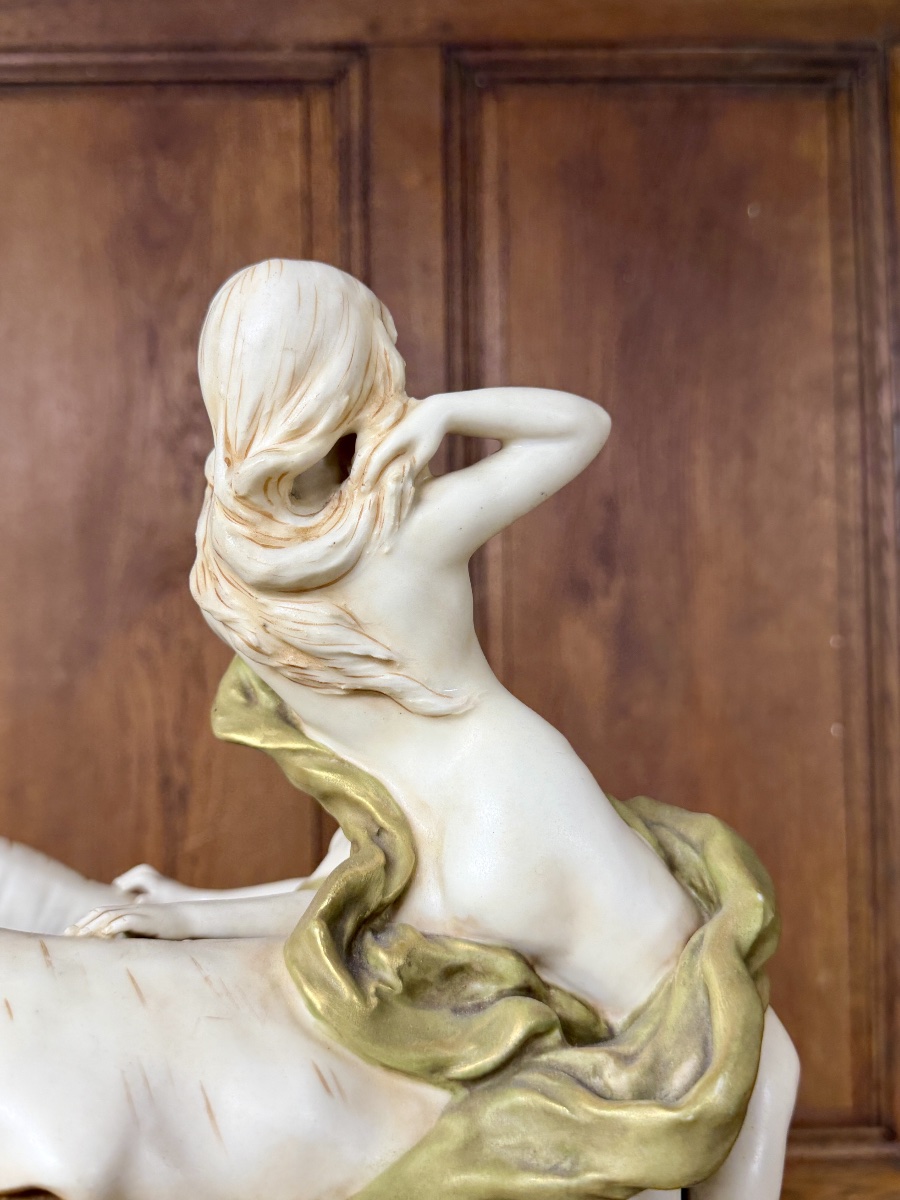 Royal Dux - Large Bowl With Two Women. Painted Porcelain, Art Nouveau Period-photo-2