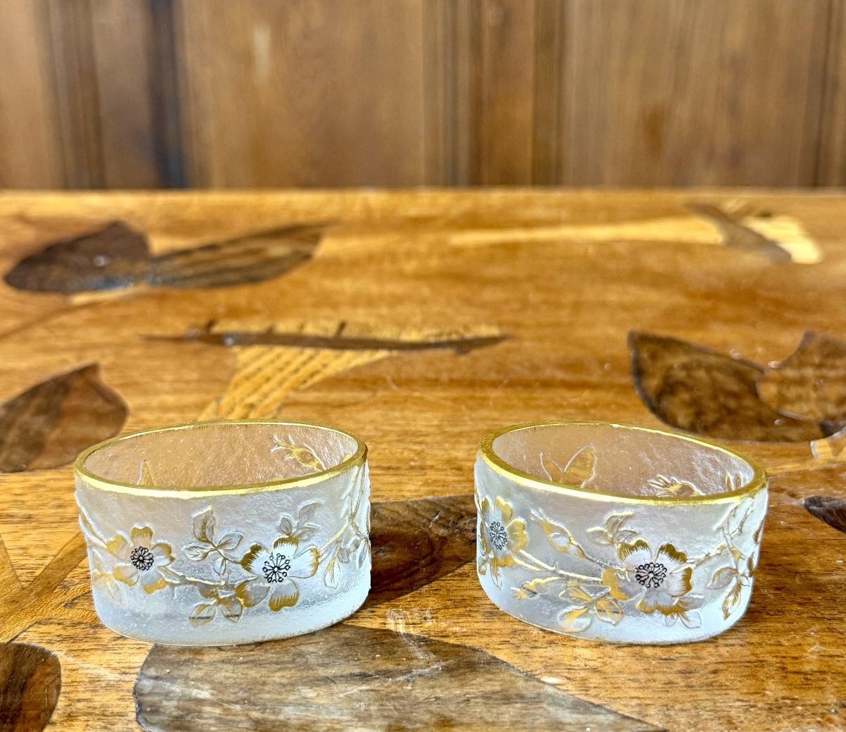 DAUM NANCY - PAIRE DE Petits SALERONS EN VERRE ÉMAILLÉ ET DORÉ. ÉPOQUE ART NOUVEAU-photo-4