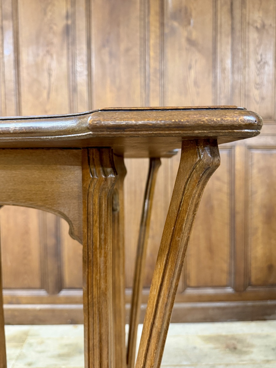 émile Gallé—important Marquetry Stool Featuring Magnolia Motifs. Art Nouveau Period-photo-1