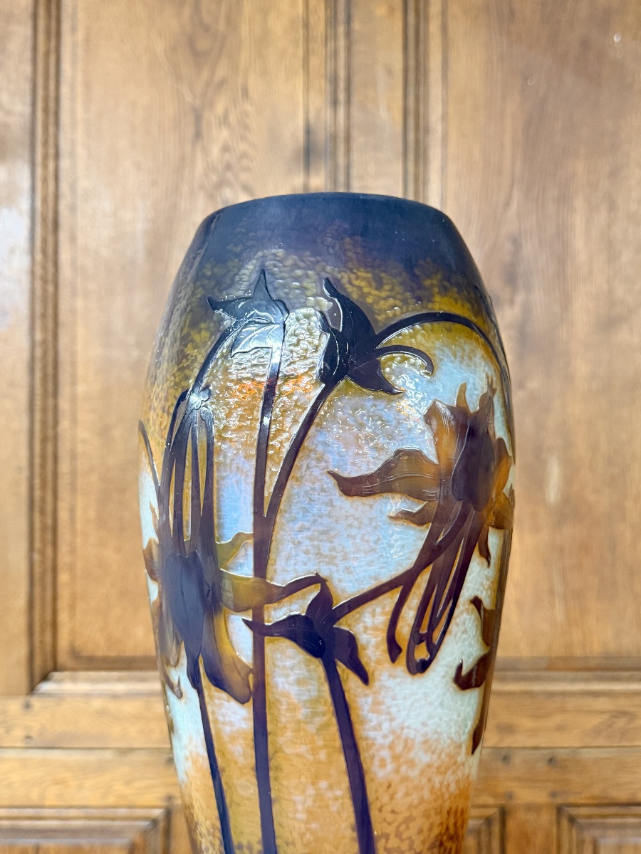 Daum Nancy - Monumental Hammered Vase With Fuchsias. Art Nouveau Period-photo-6