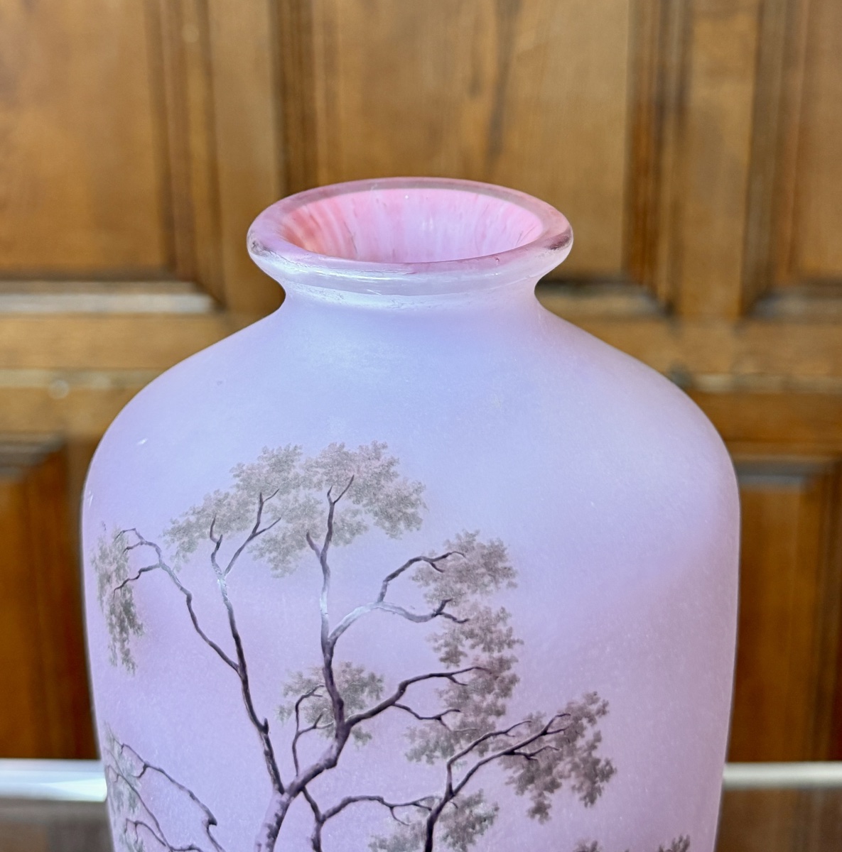 Daum Nancy - Superbe vase à décor de paysage rose dit "Sologne" , époque Art Nouveau -photo-4