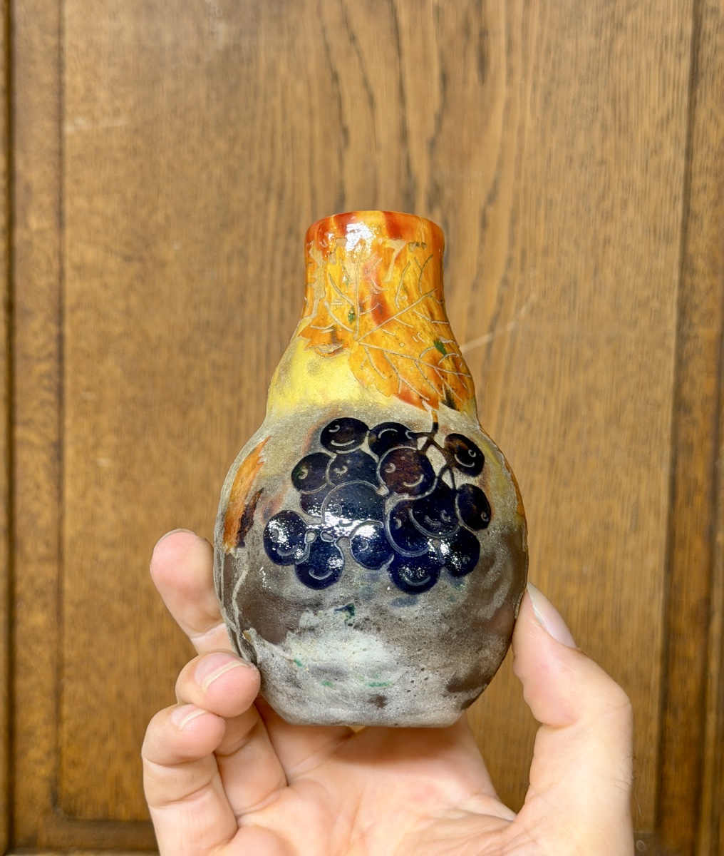 Daum Nancy—small Vase With Vines And Grapes, Art Nouveau Period-photo-2