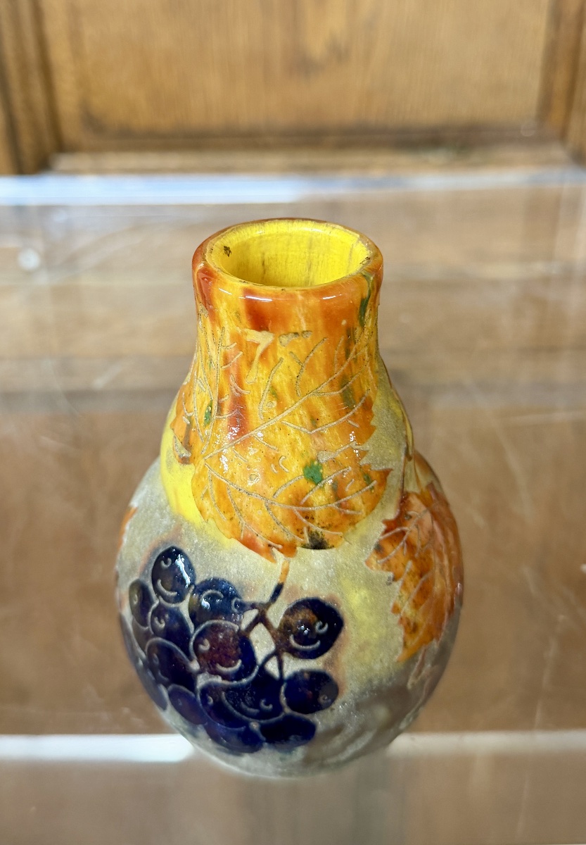 Daum Nancy—small Vase With Vines And Grapes, Art Nouveau Period-photo-4