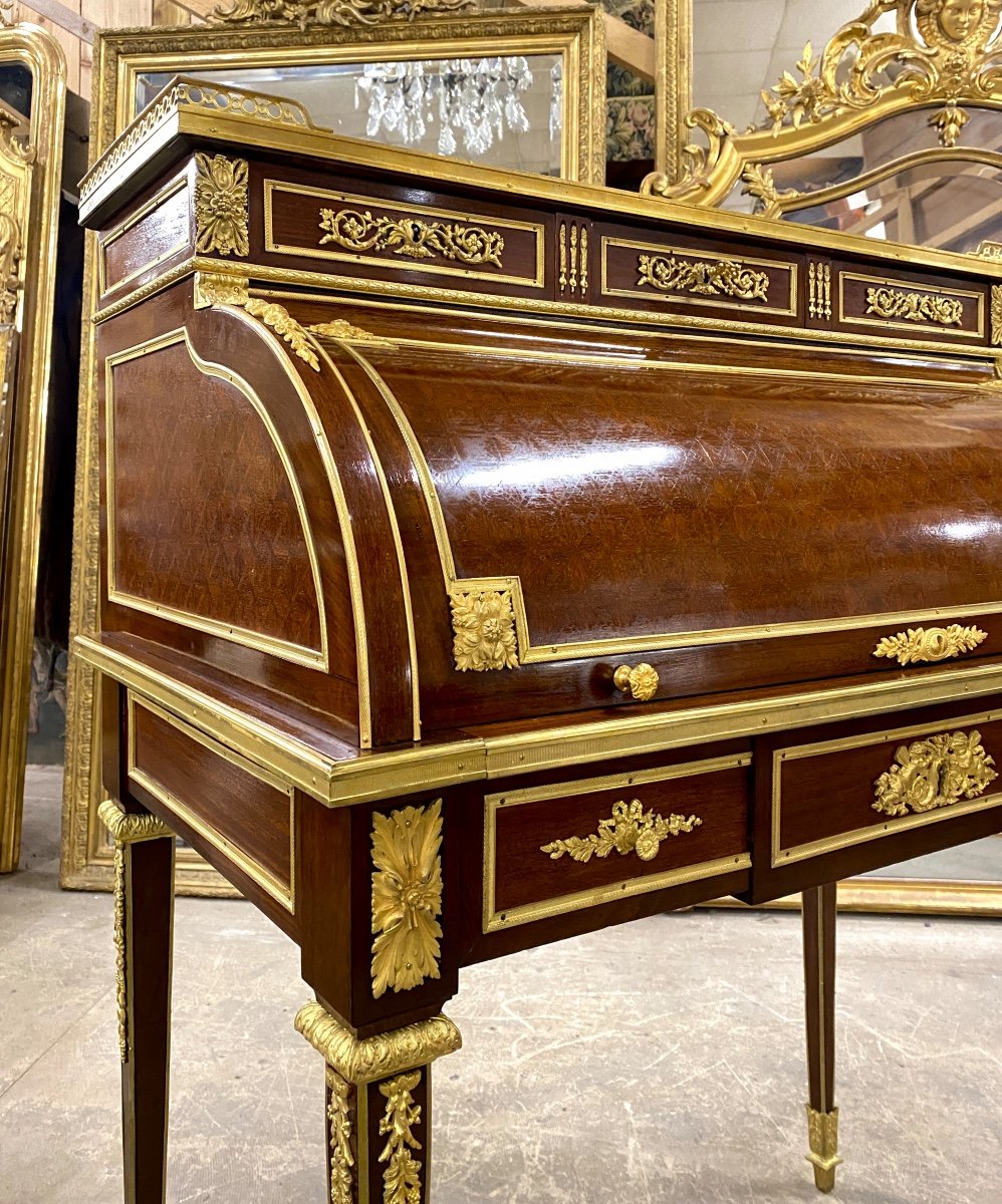 Maison Krieger - Bureau à Cylindre De Style Louis XVI En Marquèterie et bronze doré -photo-1