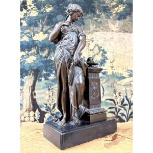 Bronze De Femme à L’antique Dans Le Goût De Pradier, Fin XIXème