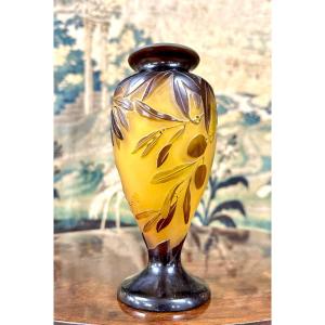 émile Gallé - Vase En Verre Multicouche à Décor D’olives. Pâte De Verre Art Nouveau, Olivier