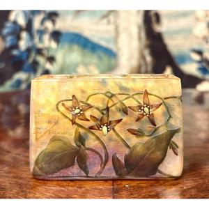 Daum Nancy - Small Jardiniere Or Rectangular Vase With Clematis, Art Nouveau Glass