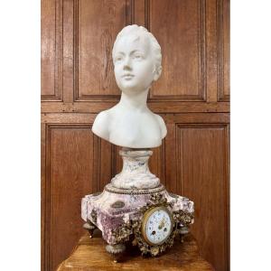 Buste en marbre de jeune fille D'après Houdon sur son socle pendule Susse frères. Napoléon III