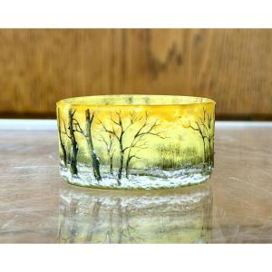 DAUM NANCY - VASE MINIATURE À DÉCOR DE FORÊT SOUS LA NEIGE. PAYSAGE ÉPOQUE ART NOUVEAU