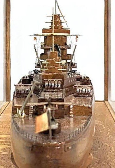 Model Of Cuirassier Boat Under Showcase, Meticulous Work From The 1950s-photo-2