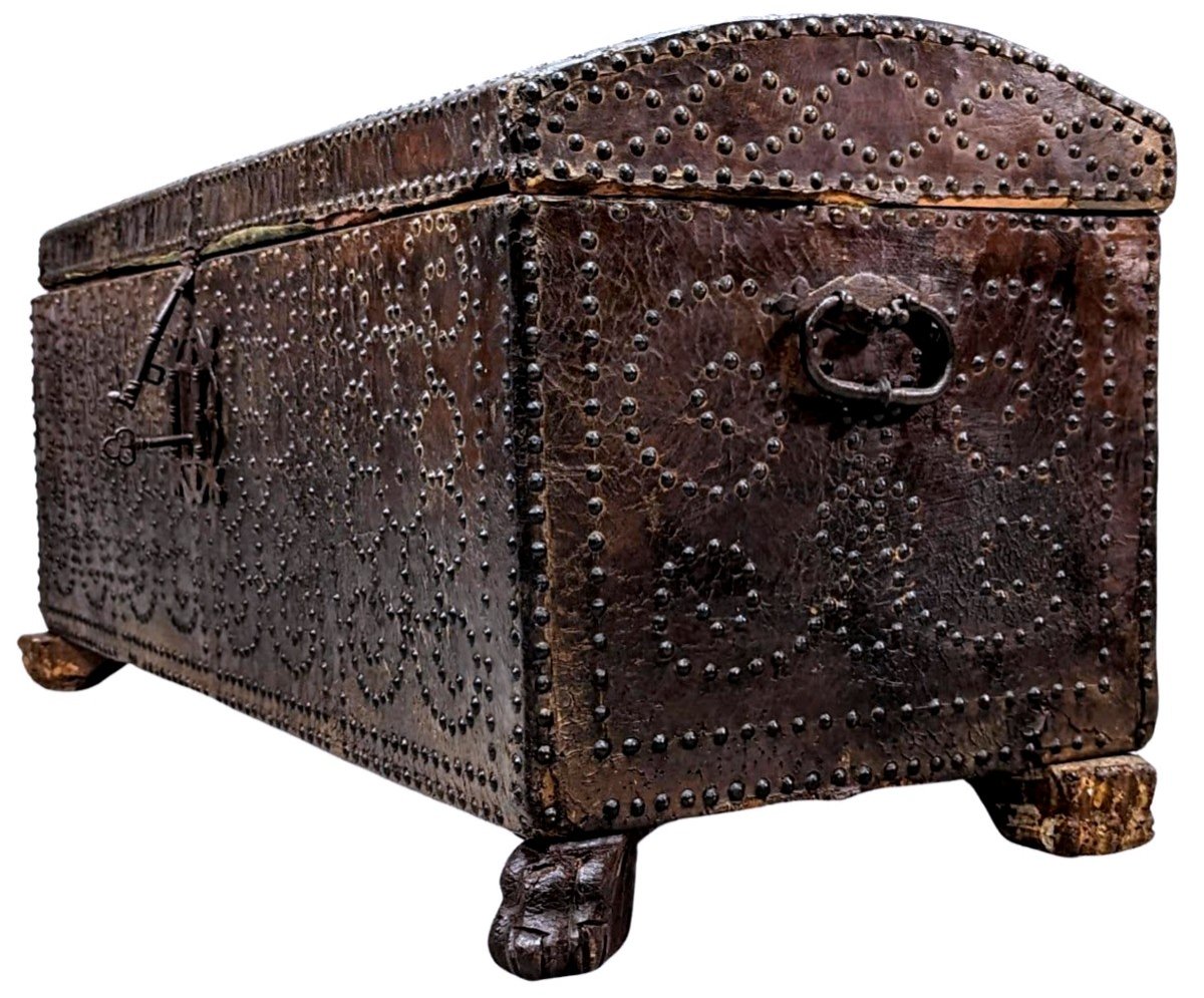 Travel Chest On Feet In Studded Leather From The 18th Century Fairly Good Used Condition.