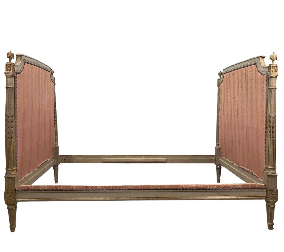 Louis XVI Lacquered Bed From The 18th Century Mounted With Bottom Pulls-photo-8