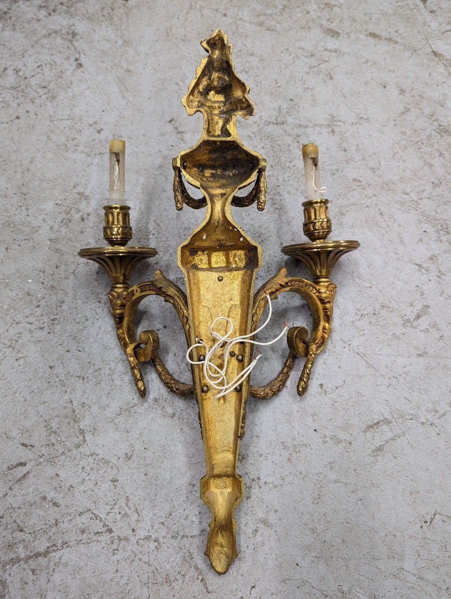 Série De 4 Appliques Bronze Doré Style Louis XVI  Aux Guirlandes Fleuries  -photo-2