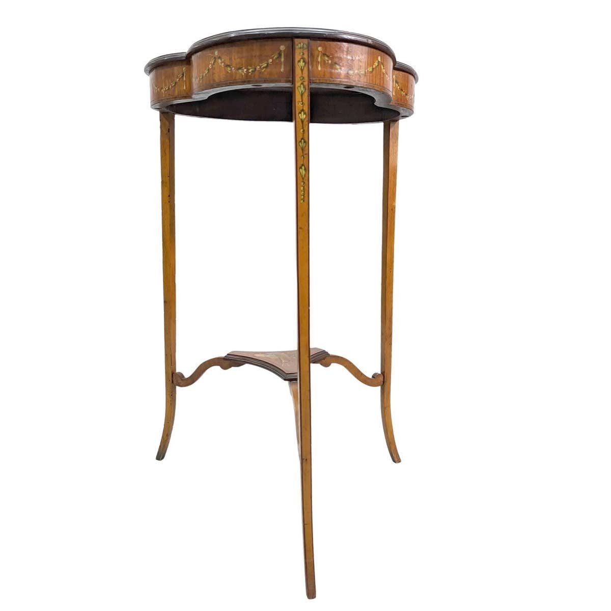 Table Guéridon Anglaise En Acajou Satiné Peint-photo-1
