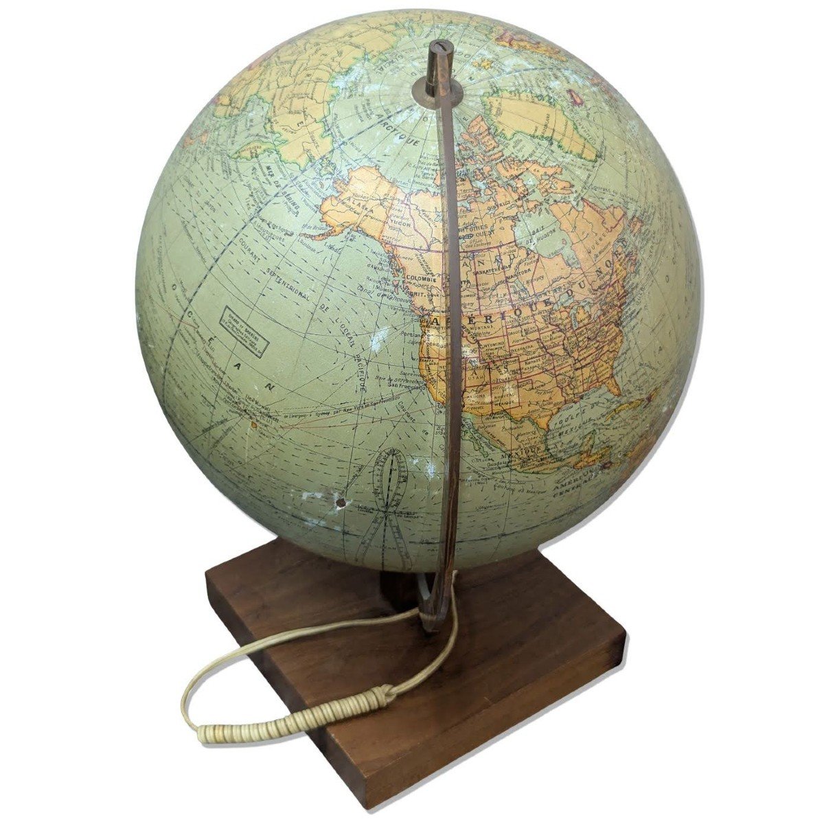 1930s Glass Globe Lamp With Wooden Base  -photo-4