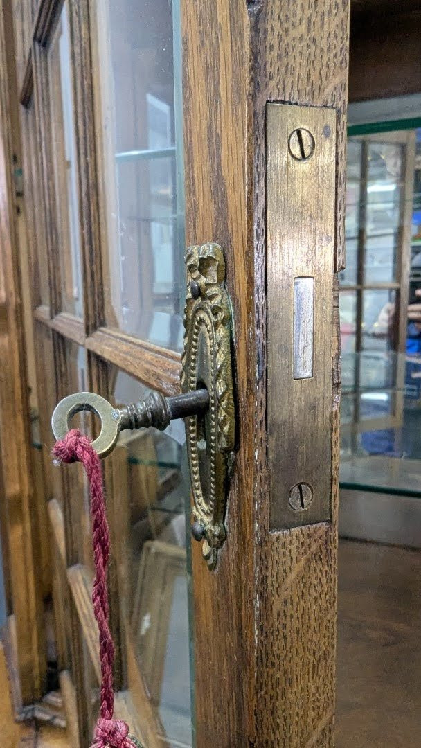 Louis XVI Style Oak Silver Cabinet, Richly Carved-photo-3